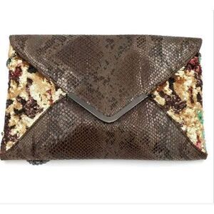 COPY - Big Budda Clutch